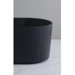 Fluted matte black bathtub 1500mm AGV1500MB