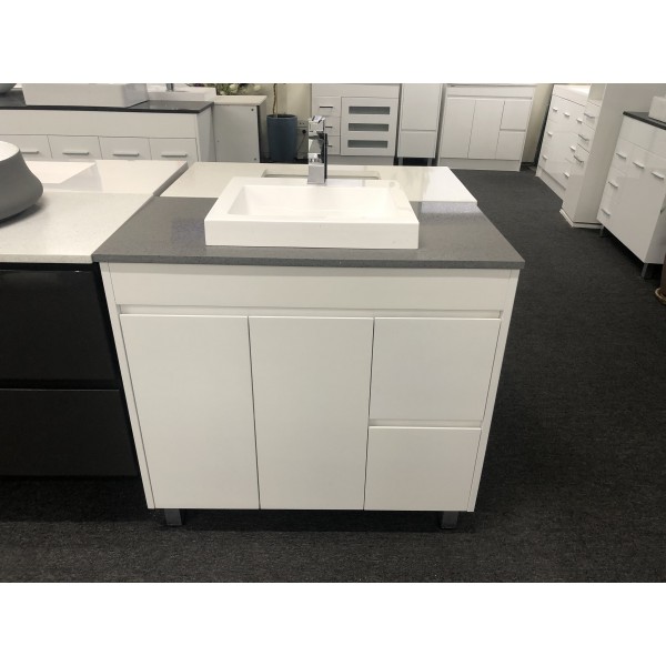 Water proof 900mm vanity