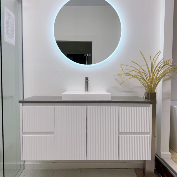 1200mm Fluted matte white wall hung FEN1200-WH